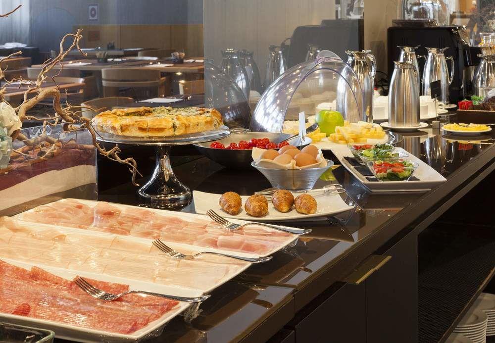 Ac Hotel Torino By Marriott Esterno foto