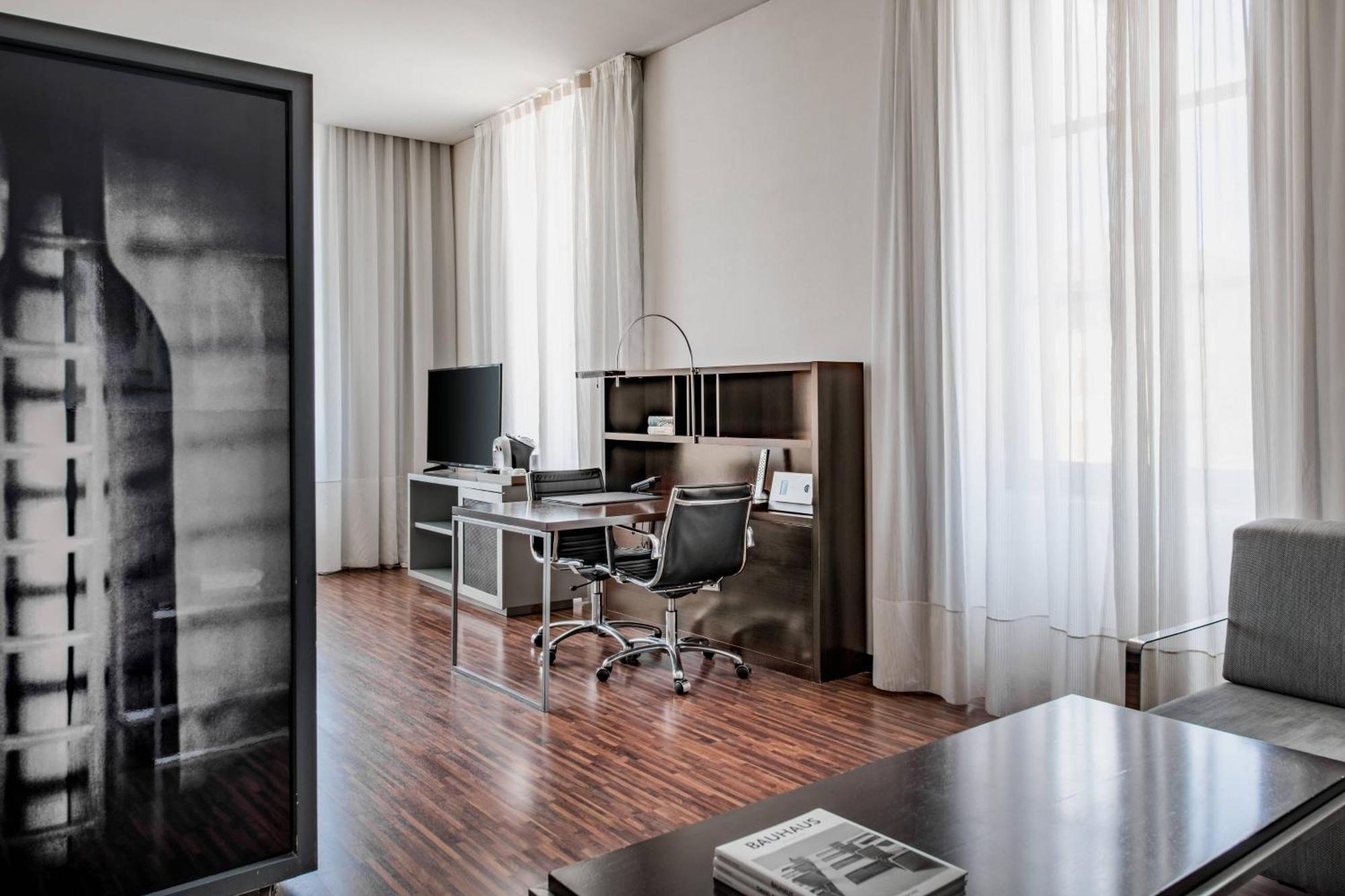 Ac Hotel Torino By Marriott Esterno foto